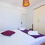 아파트 Robi