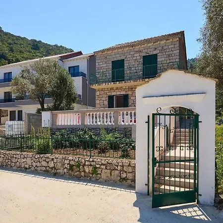 Διαμέρισμα Robi